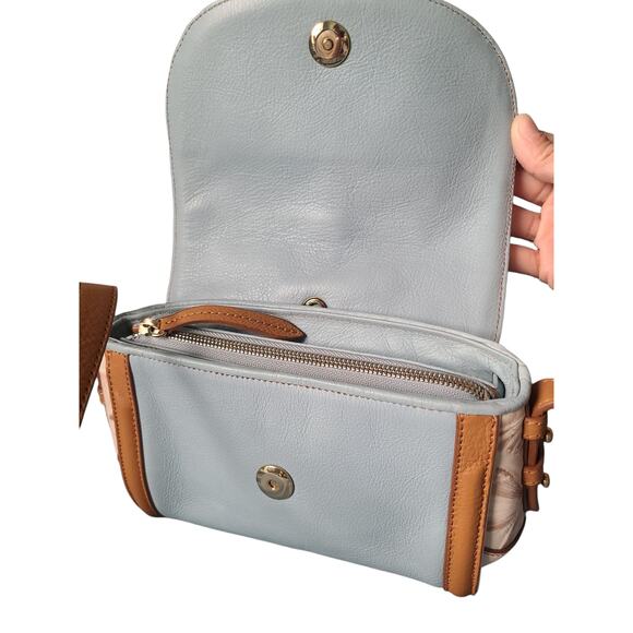 IRERI Leather Butterfly Tassel Shoulder Bag - Picture 6 of 12